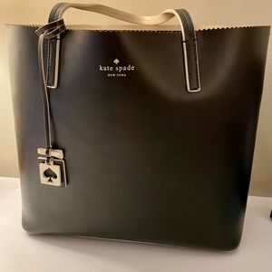 Kate Spade Scalloped Large Tote